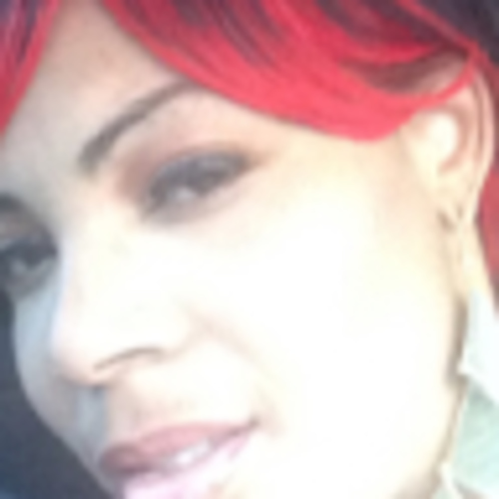 Meet your Posher, Latosha